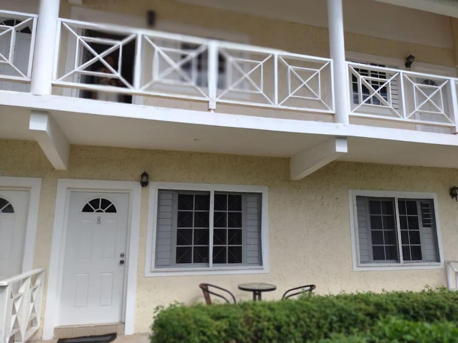 Club Caribbean Apartments Runaway Bay Luaran gambar