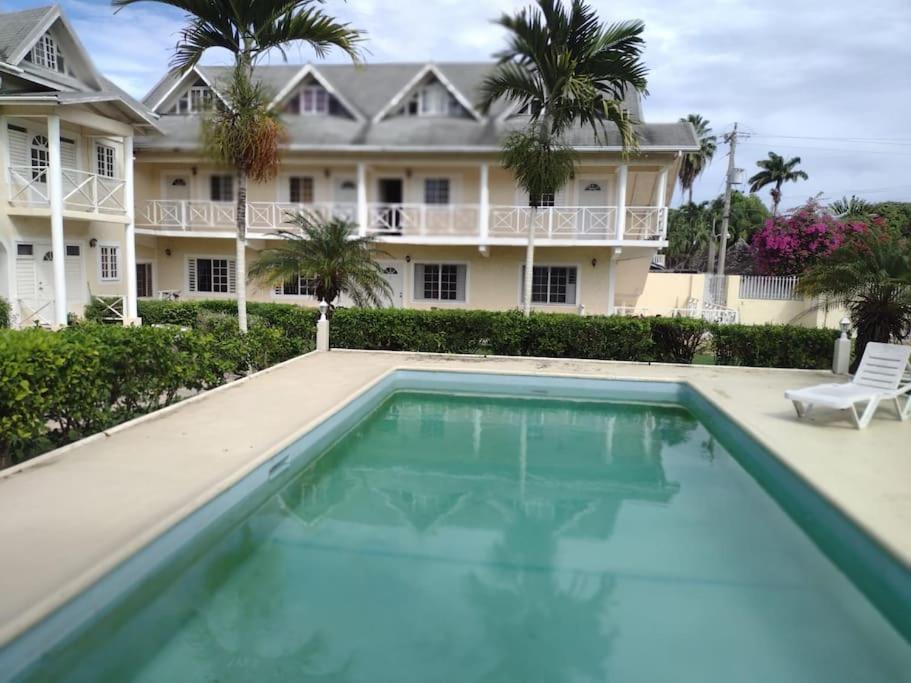 Club Caribbean Apartments Runaway Bay Luaran gambar