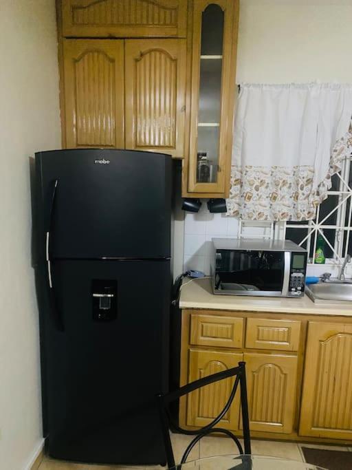 Club Caribbean Apartments Runaway Bay Luaran gambar