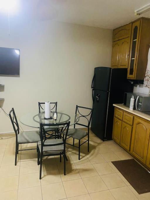Club Caribbean Apartments Runaway Bay Luaran gambar